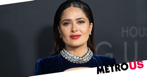 selma hyak flash|Salma Hayek accidentally flashes everyone as she celebrates 24。